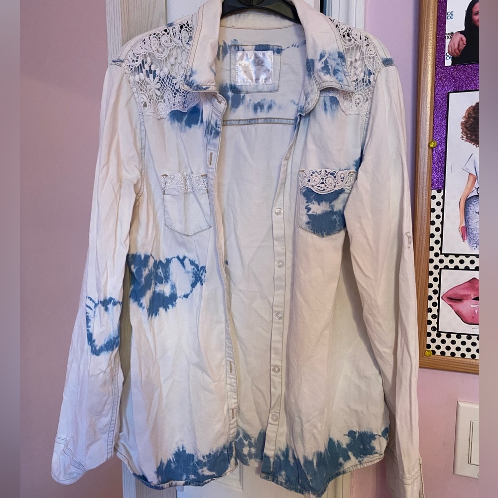 Justice Tie-Dye Chambray Button Down Top w Lace- Size 18